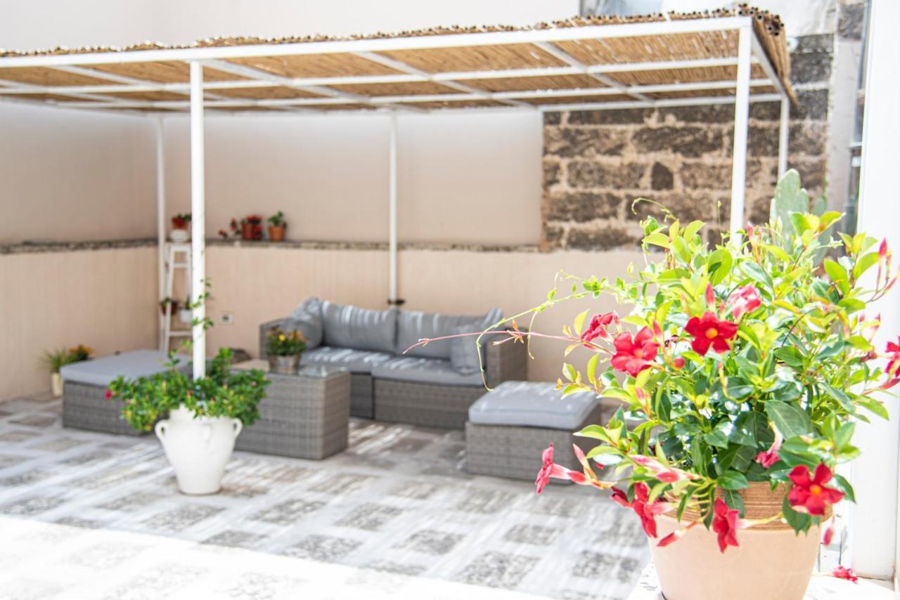 Palazzo Garibaldi - Luxury Suites Galatina Buitenkant foto
