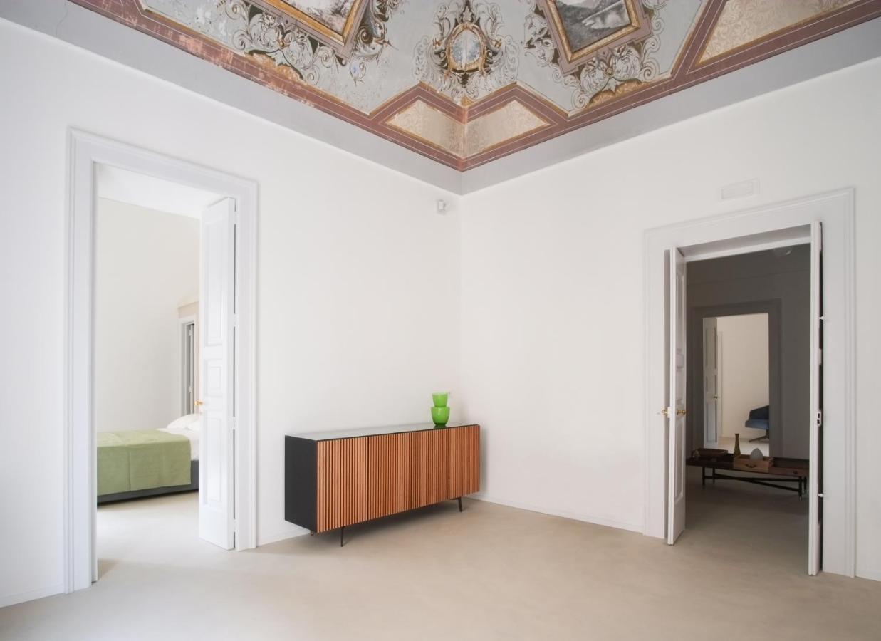 Palazzo Garibaldi - Luxury Suites Galatina Buitenkant foto