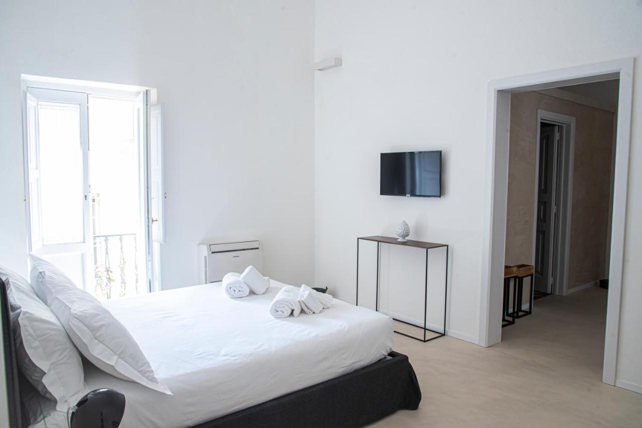 Palazzo Garibaldi - Luxury Suites Galatina Buitenkant foto